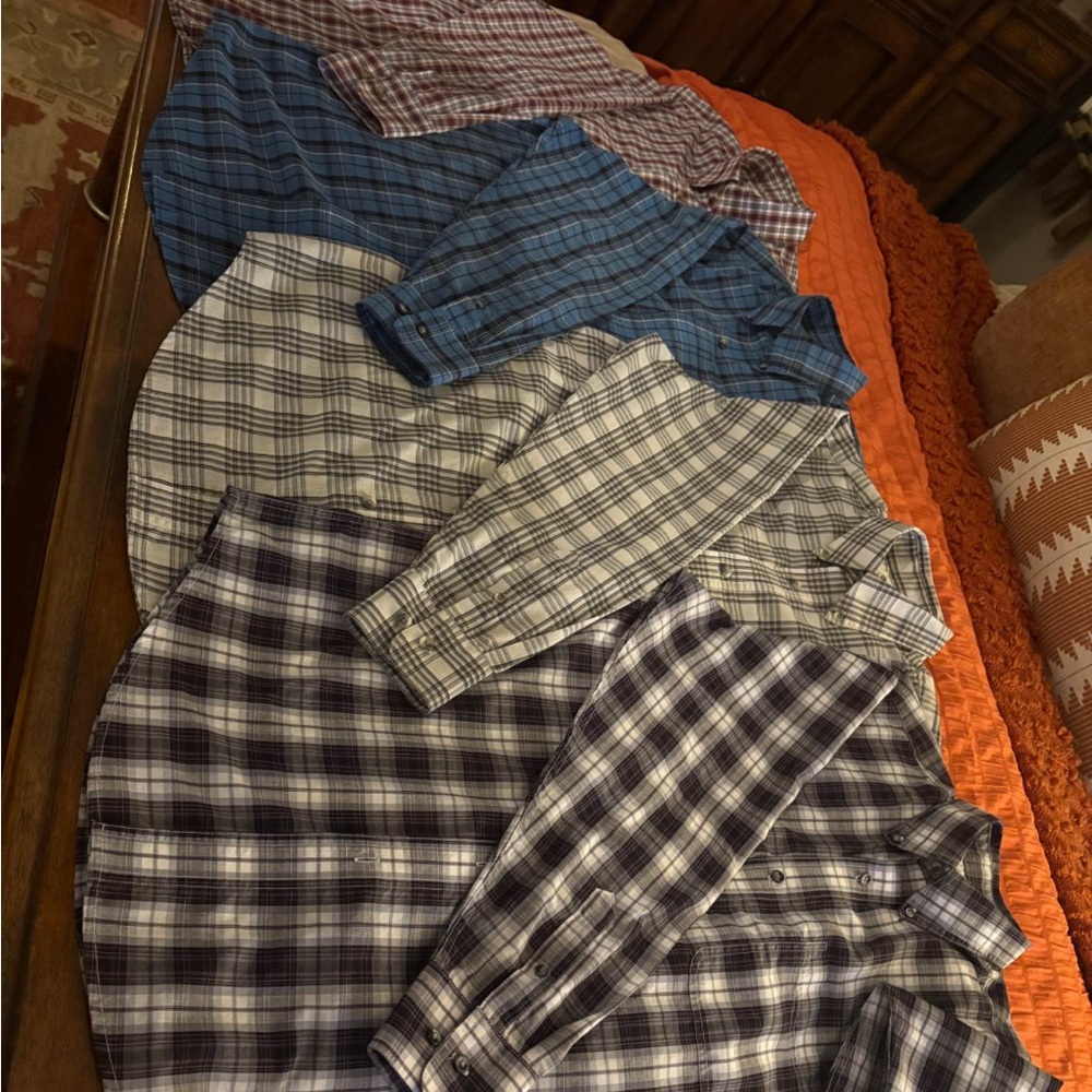 Lot of 4 Men’s L Wrangler Riata Assorted Plaid Button Down Long Sleeve Shirts